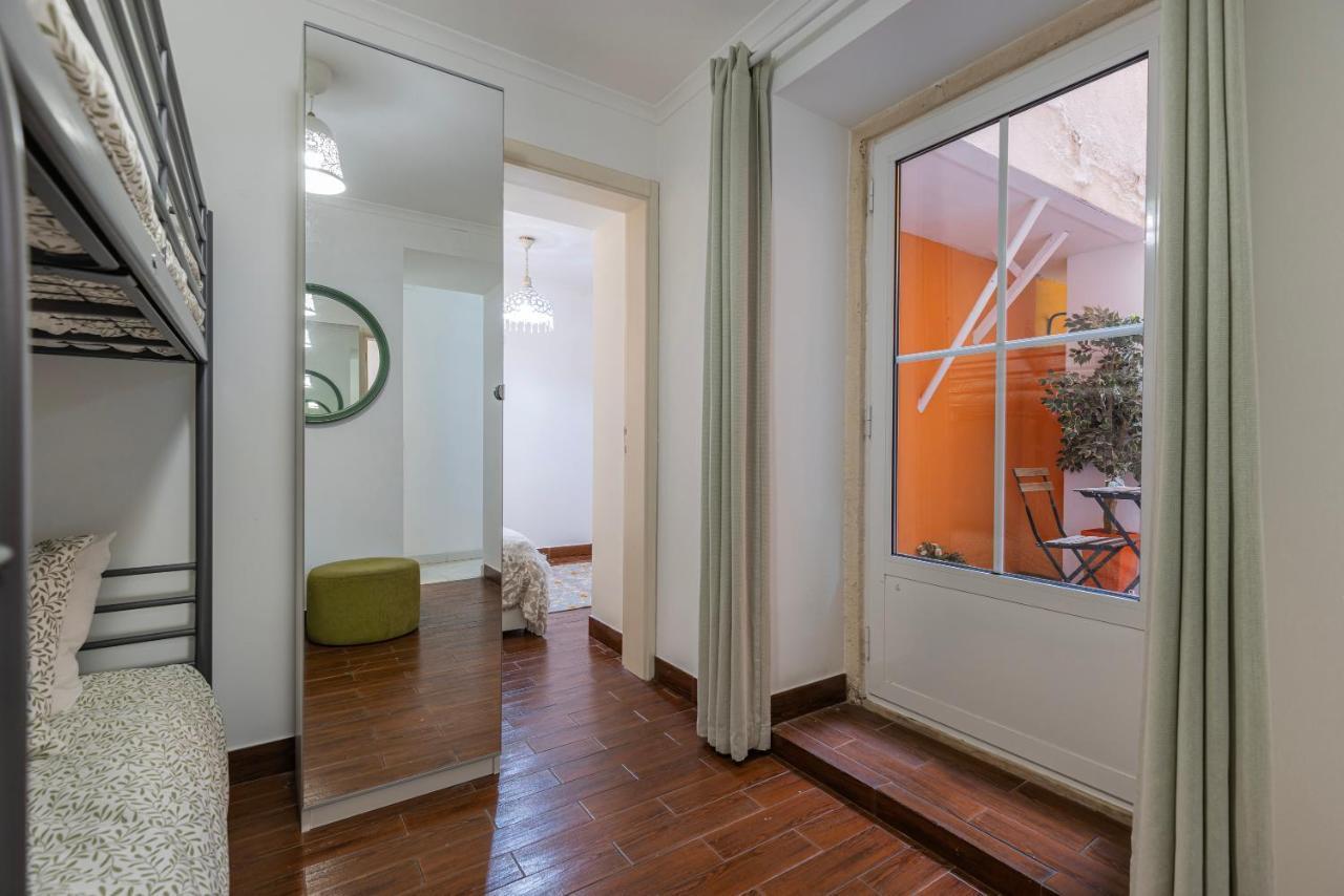 Lovely Patio Getaway In Lisbon Apartment Exterior foto